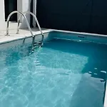 Le Clos Saint-maximin - 2 Villas, 2 Piscines, 12 Pers * Saint-Maximin (Gard)