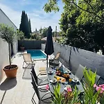 Ferienhaus Le Clos Saint-maximin - 2 Villas, 2 Piscines, 12 Pers Saint-Maximin (Gard)