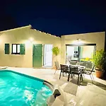Le Clos Saint-maximin - 2 Villas, 2 Piscines, 12 Pers Ferienhaus *