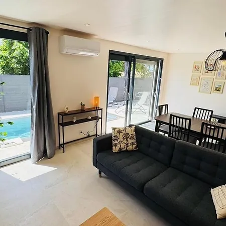2 Maisons 2 Piscines Ideal Groupes & Familles Holiday home