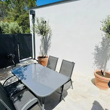 Holiday home 2 Maisons 2 Piscines Ideal Groupes & Familles *