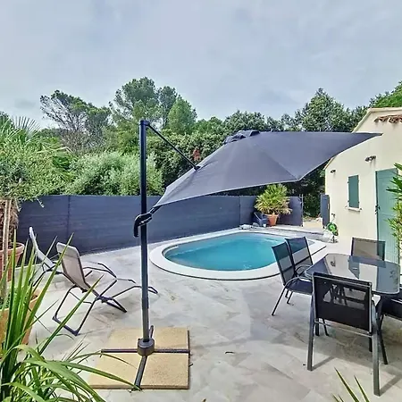 2 Maisons 2 Piscines Ideal Groupes & Familles Dom wakacyjny Saint-Maximin (Gard)