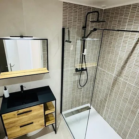 Dom wakacyjny 2 Maisons 2 Piscines Ideal Groupes & Familles