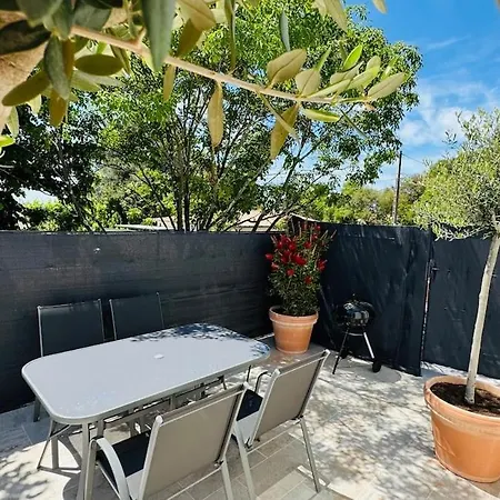 2 Maisons 2 Piscines Ideal Groupes & Familles Tatil Evi