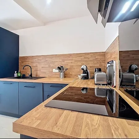 2 Maisons 2 Piscines Ideal Groupes & Familles * Saint-Maximin (Gard)