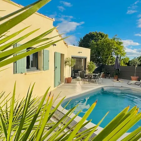 Le Clos Saint-maximin - 2 Villas, 2 Piscines, 12 Pers Casa vacanze Saint-Maximin (Gard)