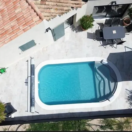 Le Clos Saint-maximin - 2 Villas, 2 Piscines, 12 Pers Casa vacanze
