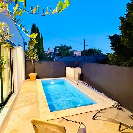 Le Clos Saint-maximin - 2 Villas, 2 Piscines, 12 Pers