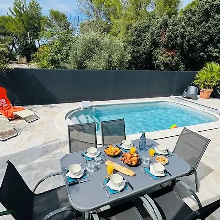Casa vacanze Le Clos Saint-maximin - 2 Villas, 2 Piscines, 12 Pers *