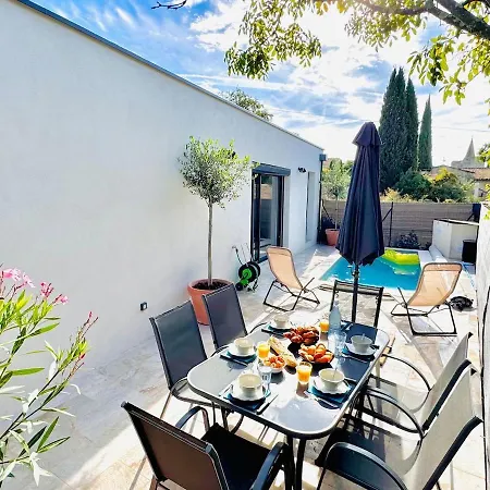 Le Clos Saint-maximin - 2 Villas, 2 Piscines, 12 Pers Casa vacanze *