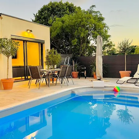 Casa vacanze Le Clos Saint-maximin - 2 Villas, 2 Piscines, 12 Pers Saint-Maximin (Gard)