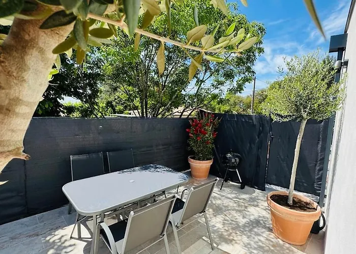 2 Maisons 2 Piscines Ideal Groupes & Familles Prázdninový dům