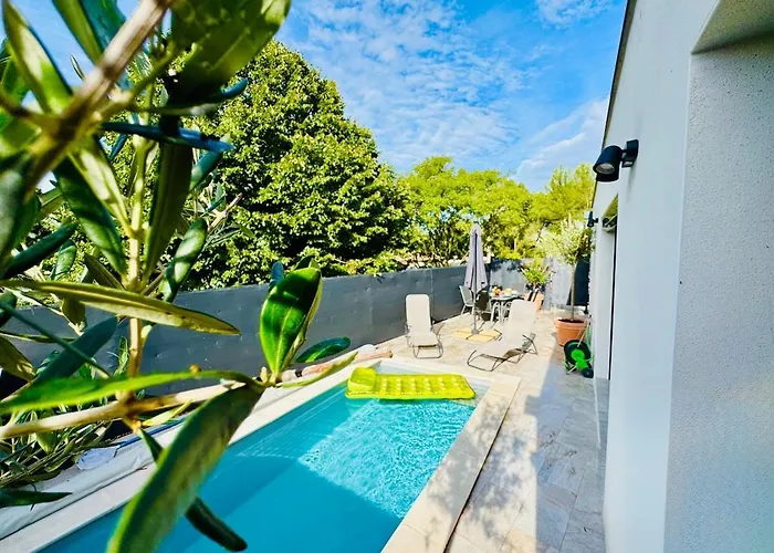 Le Clos Saint-maximin - 2 Villas, 2 Piscines, 12 Pers 別荘 Saint-Maximin