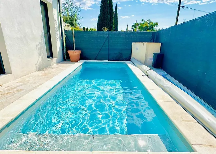 Holiday home Le Clos Saint-maximin - 2 Villas, 2 Piscines, 12 Pers Saint-Maximin (Gard)