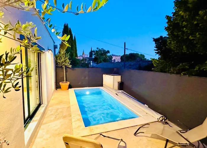 Le Clos Saint-maximin - 2 Villas, 2 Piscines, 12 Pers