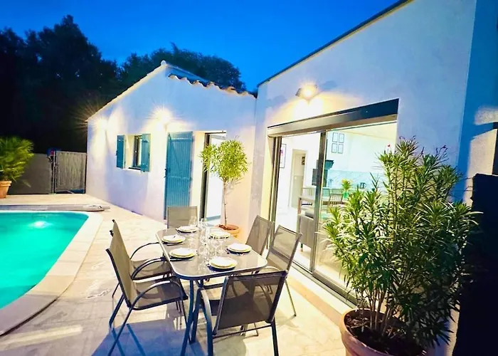 Le Clos Saint-maximin - 2 Villas, 2 Piscines, 12 Pers Holiday home Saint-Maximin (Gard)