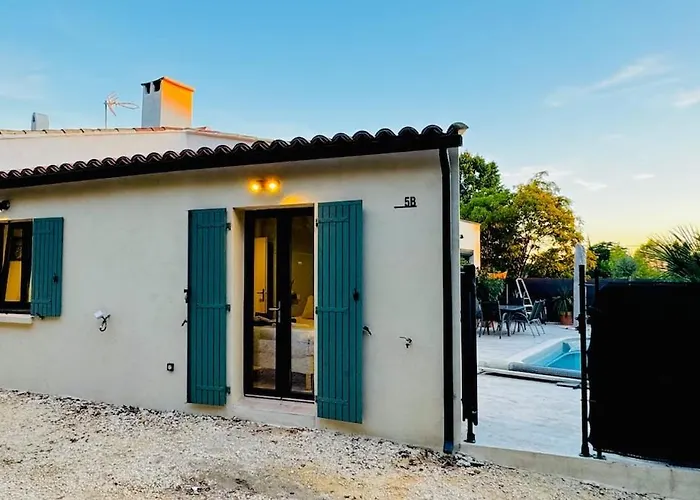Le Clos Saint-maximin - 2 Villas, 2 Piscines, 12 Pers *